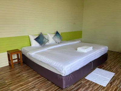Budget Double or Twin Room — Hotel Rung Phangan